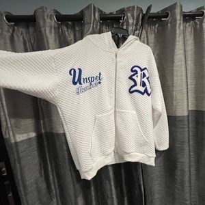 Super made brand sweater large runs big never worn